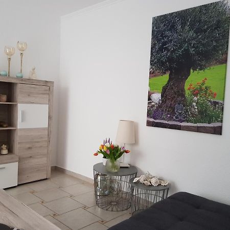 Lavendel Apartment Борнхайм Екстериор снимка